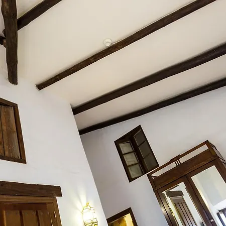 Hotel económico Rural - Las Ciguenas *