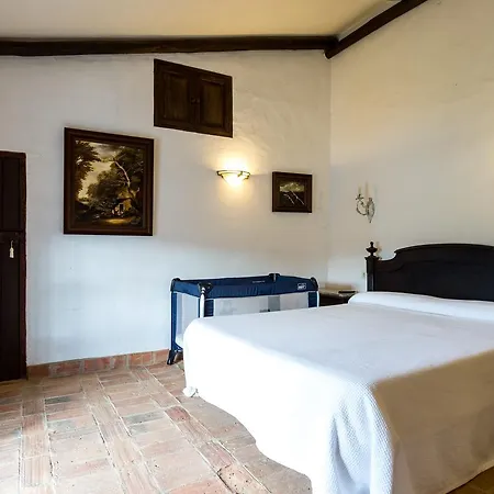 Hotel económico Rural - Las Ciguenas