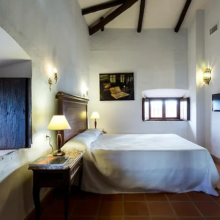 Hotel económico Rural - Las Ciguenas Badajós