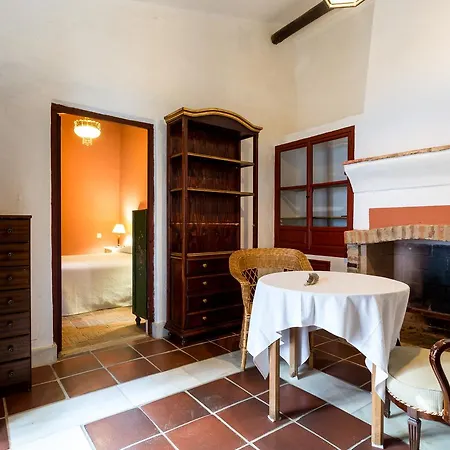 Hotel económico Rural - Las Ciguenas Badajós