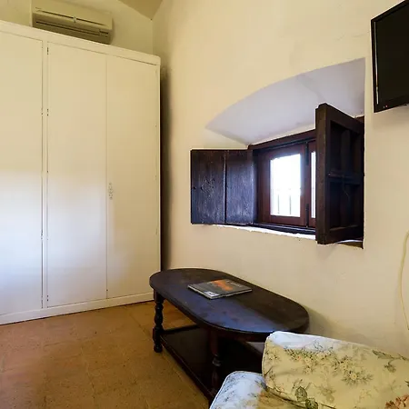 Hotel económico Rural - Las Ciguenas *