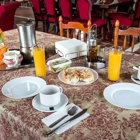 Rural - Las Ciguenas Hôtel économe